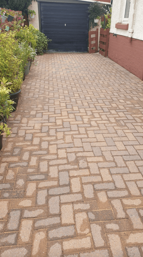 Driveway installation and repairs in Airdrie
