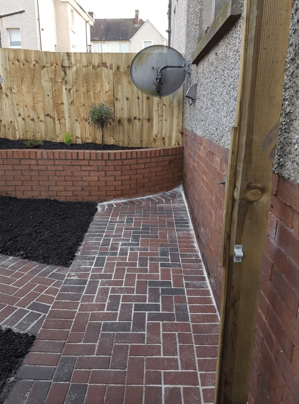 Landscaping services in Airdrie