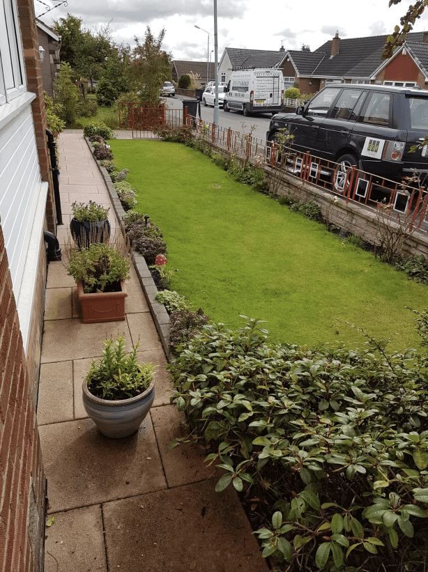 Garden maintenance work in Airdrie