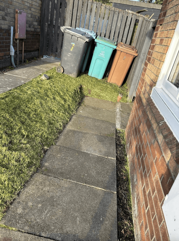 Paving and slabbing work in Airdrie