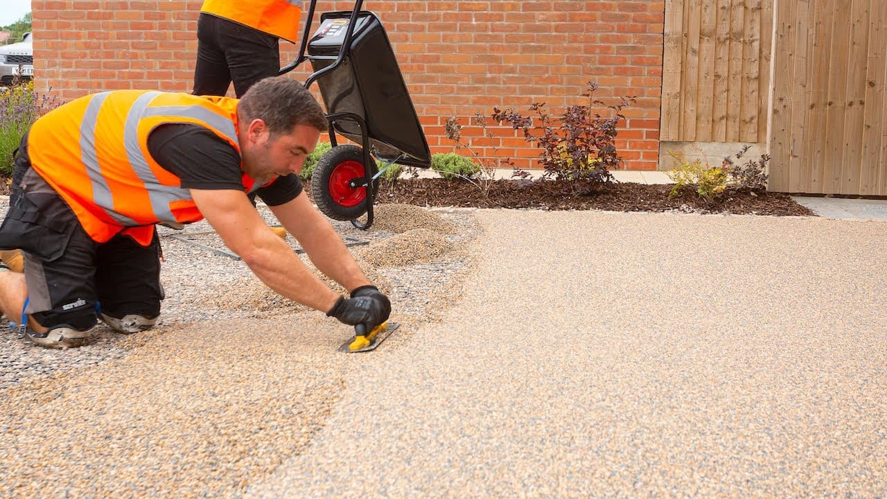 Resin bound driveway installation in Lanarkshire