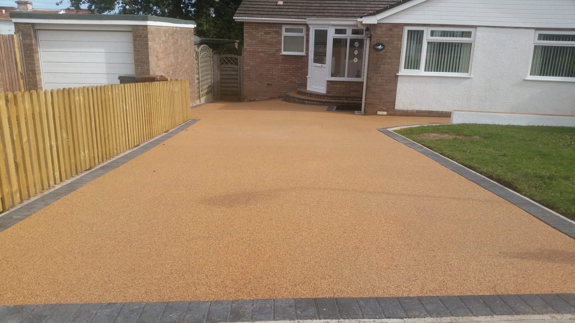 Resin bound driveway installation in Lanarkshire